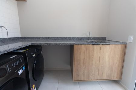 Apartamento à venda com 37m², 2 quartos e sem vaga Apartamento à venda com 37m², 2 quartos e sem vagaLavanderia