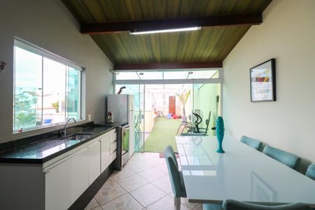 Apartamento à venda com 166m², 3 quartos e 2 vagas Apartamento à venda com 166m², 3 quartos e 2 vagasCobertura e Área Gourmet