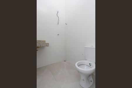 Casa à venda com 115m², 2 quartos e 1 vagaBanheiro da Suíte 2