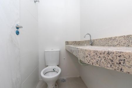 Casa à venda com 115m², 2 quartos e 1 vagaBanheiro Social