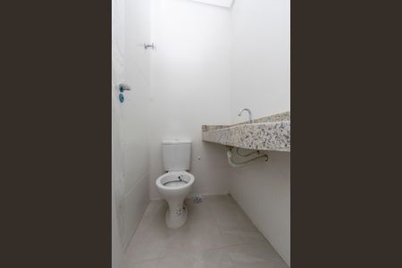 Casa à venda com 115m², 2 quartos e 1 vaga Casa à venda com 115m², 2 quartos e 1 vagaBanheiro Social