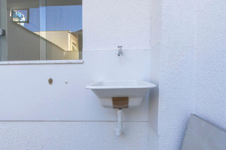 Casa à venda com 115m², 2 quartos e 1 vaga Casa à venda com 115m², 2 quartos e 1 vagaÁrea de Serviço