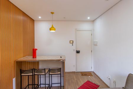 Sala de apartamento para alugar com 2 quartos, 45m² em Petrópolis, Cotia