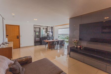 Sala de apartamento à venda com 4 quartos, 154m² em Maria Virgínia, Belo Horizonte