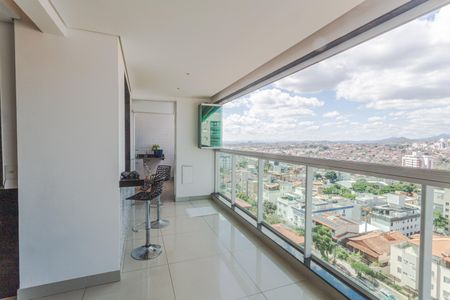 Apartamento à venda com 154m², 4 quartos e 3 vagasVaranda da Sala