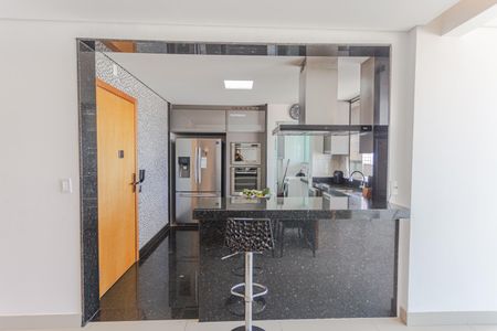 Apartamento à venda com 154m², 4 quartos e 3 vagasCozinha
