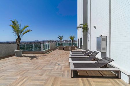 Apartamento à venda com 154m², 4 quartos e 3 vagasÁrea Comum - Piscina