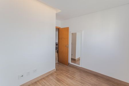 Apartamento à venda com 154m², 4 quartos e 3 vagasQuarto 
