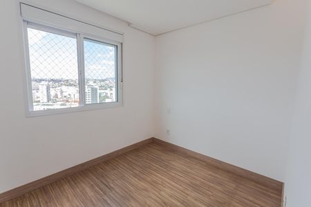 Apartamento à venda com 154m², 4 quartos e 3 vagasQuarto 