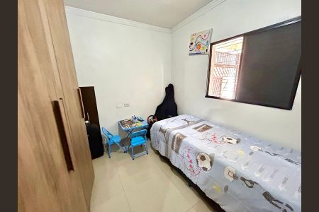 Casa para alugar com 400m², 2 quartos e 2 vagasQuarto 1