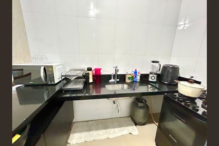 Casa para alugar com 400m², 2 quartos e 2 vagasCozinha