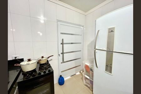 Casa para alugar com 400m², 2 quartos e 2 vagasCozinha