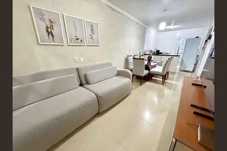 Casa para alugar com 400m², 2 quartos e 2 vagasSala