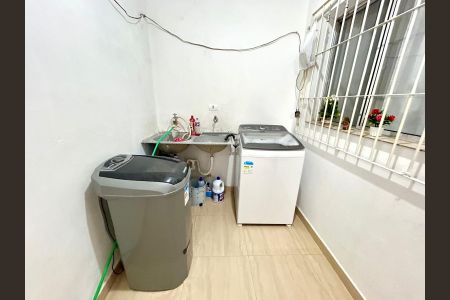 Casa para alugar com 400m², 2 quartos e 2 vagasÁrea de Serviço