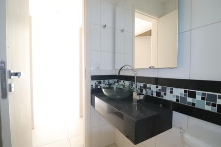 Apartamento à venda com 107m², 2 quartos e 3 vagasBanheiro 2