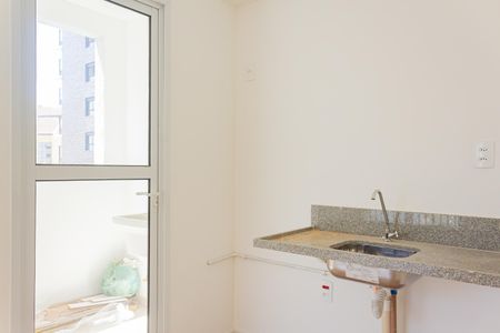 Apartamento para alugar com 42m², 2 quartos e sem vagaCozinha e Área de Serviço