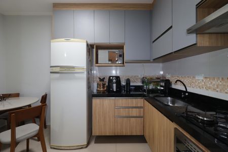 Apartamento à venda com 68m², 2 quartos e 1 vagaCozinha