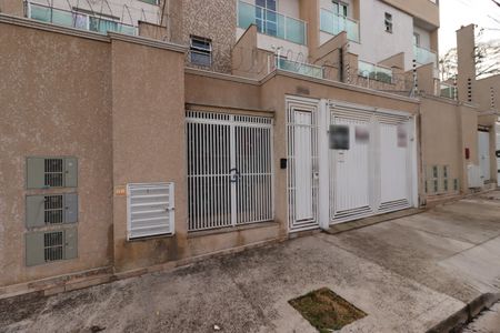 Apartamento à venda com 68m², 2 quartos e 1 vagaFachada