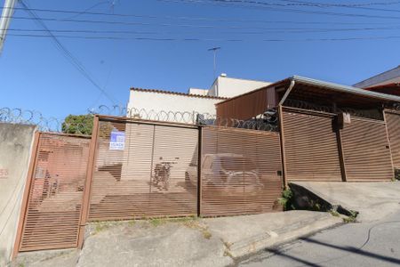 Casa de condomínio à venda com 40m², 2 quartos e 1 vagaPlaquinha 