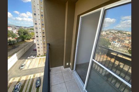 Apartamento à venda com 48m², 2 quartos e 1 vagaVaranda