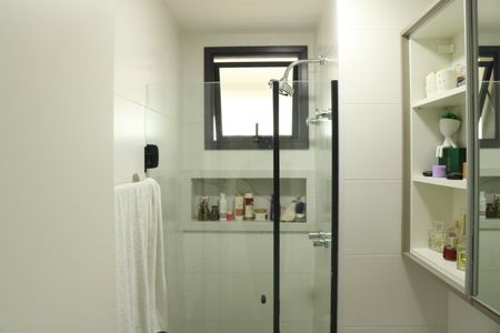 Apartamento à venda com 89m², 2 quartos e 2 vagasBanheiro da Suíte 2