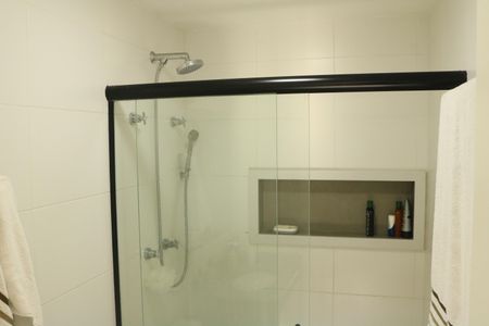 Apartamento à venda com 89m², 2 quartos e 2 vagasBanheiro da Suíte 1