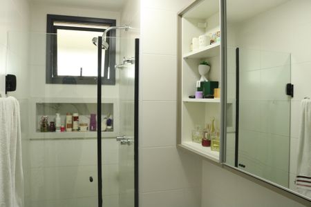 Apartamento à venda com 89m², 2 quartos e 2 vagasBanheiro da Suíte 2