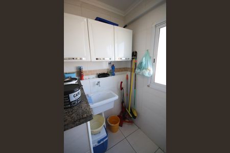 Apartamento para alugar com 75m², 2 quartos e 1 vagaÁrea de Serviço