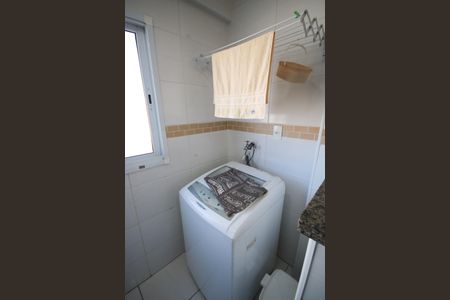 Apartamento para alugar com 75m², 2 quartos e 1 vagaÁrea de Serviço