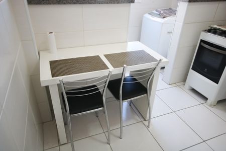 Apartamento para alugar com 75m², 2 quartos e 1 vagaCozinha
