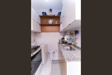 Apartamento para alugar com 72m², 2 quartos e 1 vaga Apartamento para alugar com 72m², 2 quartos e 1 vagaCozinha e Área de Serviço