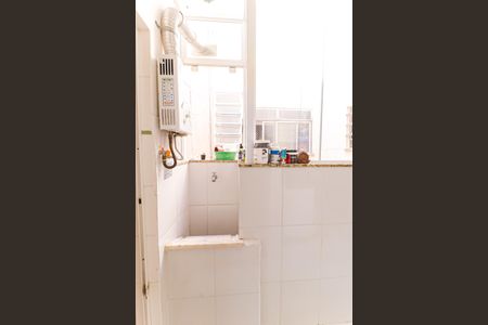 Apartamento para alugar com 72m², 2 quartos e 1 vaga Apartamento para alugar com 72m², 2 quartos e 1 vagaCozinha e Área de Serviço