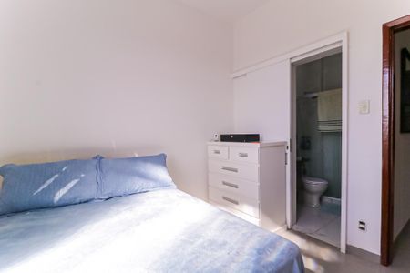 Apartamento para alugar com 72m², 2 quartos e 1 vaga Apartamento para alugar com 72m², 2 quartos e 1 vagaSuíte