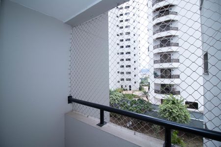 Apartamento à venda com 75m², 2 quartos e 2 vagasVaranda da Suíte
