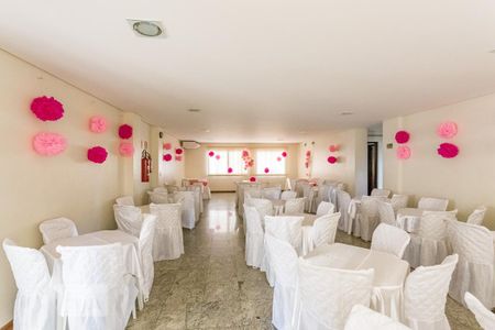Apartamento à venda com 75m², 2 quartos e 2 vagasÁrea comum - Salão de festas