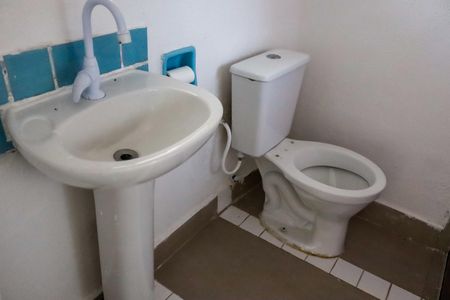 Casa para alugar com 65m², 1 quarto e sem vagaBanheiro