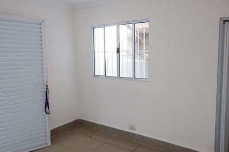 Sala de casa para alugar com 1 quarto, 65m² em Vila Osasco, Osasco