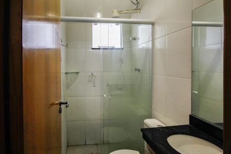 Casa para alugar com 103m², 3 quartos e 2 vagasBanheiro