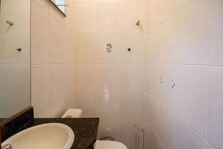 Casa para alugar com 103m², 3 quartos e 2 vagasBanheiro