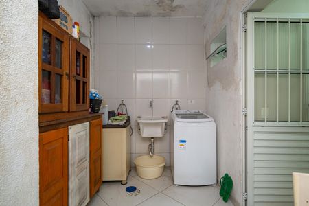 Casa à venda com 240m², 3 quartos e 2 vagasÁrea de Serviço