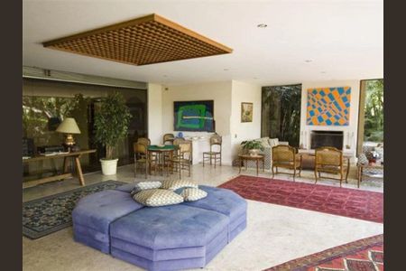 Casa à venda com 1350m², 5 quartos e 5 vagas