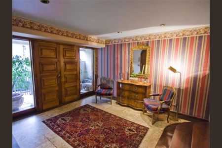 Casa à venda com 1350m², 5 quartos e 5 vagas