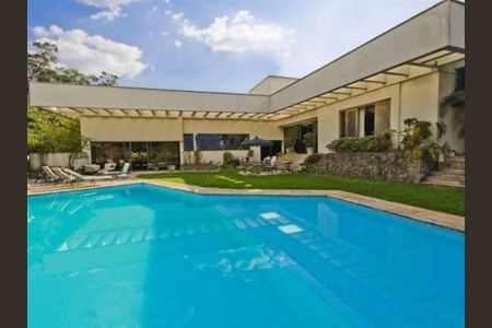 Casa à venda com 1350m², 5 quartos e 5 vagas