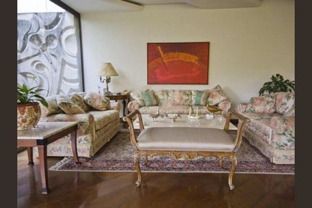 Casa à venda com 1350m², 5 quartos e 5 vagas