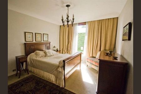 Casa à venda com 1350m², 5 quartos e 5 vagas