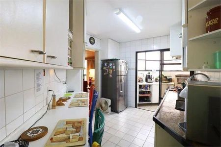 Apartamento à venda com 159m², 3 quartos e 3 vagas