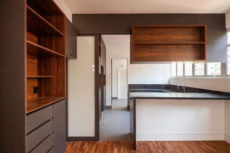 Apartamento à venda com 271m², 3 quartos e 2 vagas