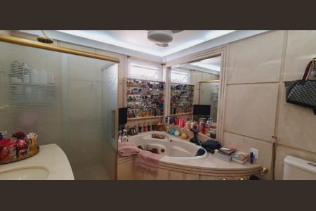 Apartamento à venda com 270m², 4 quartos e 4 vagas