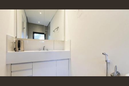 Casa à venda com 430m², 5 quartos e 3 vagas