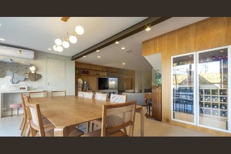 Casa à venda com 5 quartos, 430m² em Cidade Jardim, São Paulo